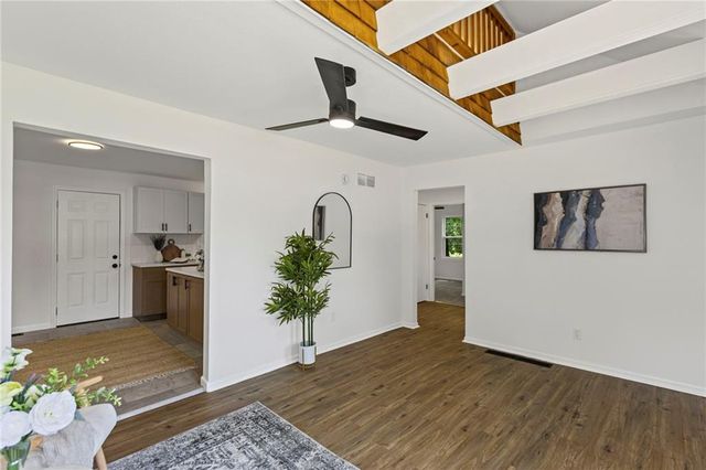 3029 S 9th Place, Kansas City, KS 66103