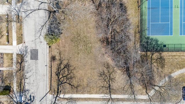 446 6th Street, Rochester, MI 48307