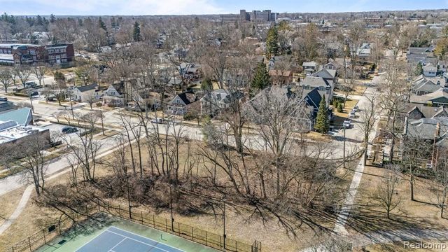 446 6th Street, Rochester, MI 48307