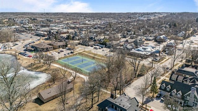 446 6th Street, Rochester, MI 48307