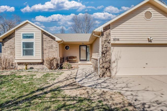 9706 W GREENSPOINT ST., Wichita, KS 67205