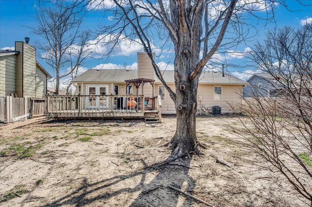 9706 W GREENSPOINT ST., Wichita, KS 67205