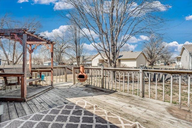 9706 W GREENSPOINT ST., Wichita, KS 67205