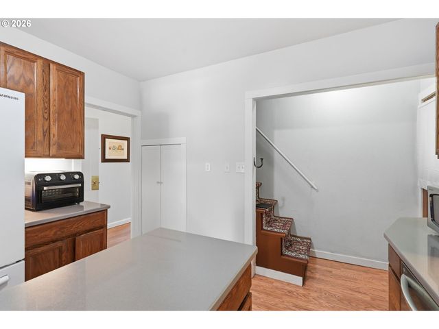 3246 Ne 59TH Ave, Portland, OR 97213
