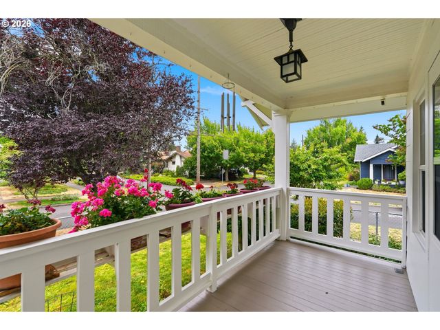 3246 Ne 59TH Ave, Portland, OR 97213