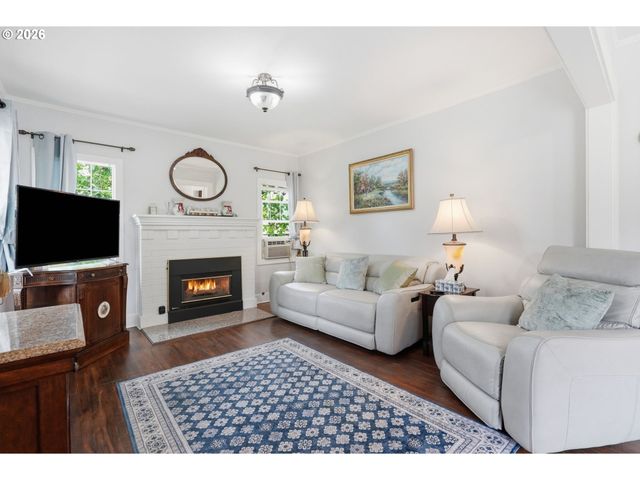 3246 Ne 59TH Ave, Portland, OR 97213
