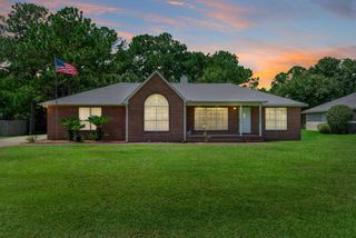 1931 Commodore Drive, Navarre, FL 32566