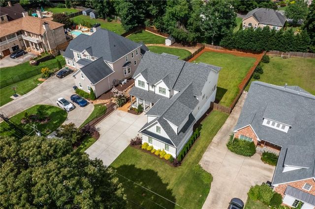 4014 Pineridge Road SE, Smyrna, GA 30080
