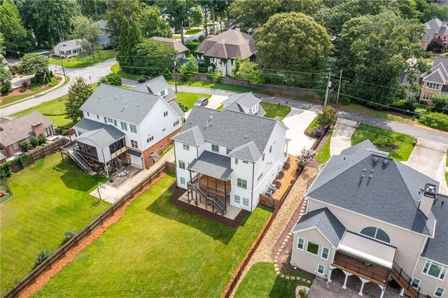 4014 Pineridge Road SE, Smyrna, GA 30080