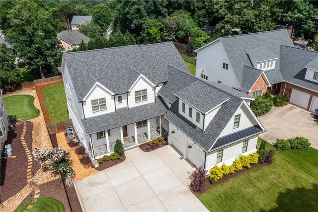 4014 Pineridge Road SE, Smyrna, GA 30080