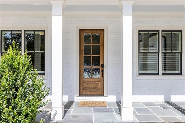 4014 Pineridge Road SE, Smyrna, GA 30080