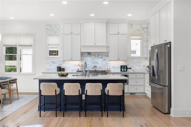 4014 Pineridge Road SE, Smyrna, GA 30080