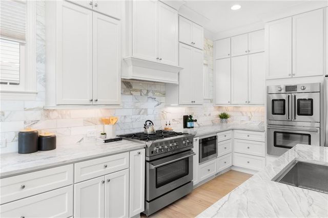 4014 Pineridge Road SE, Smyrna, GA 30080