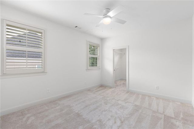 4014 Pineridge Road SE, Smyrna, GA 30080