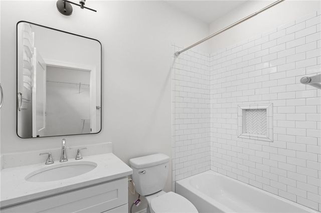 4014 Pineridge Road SE, Smyrna, GA 30080