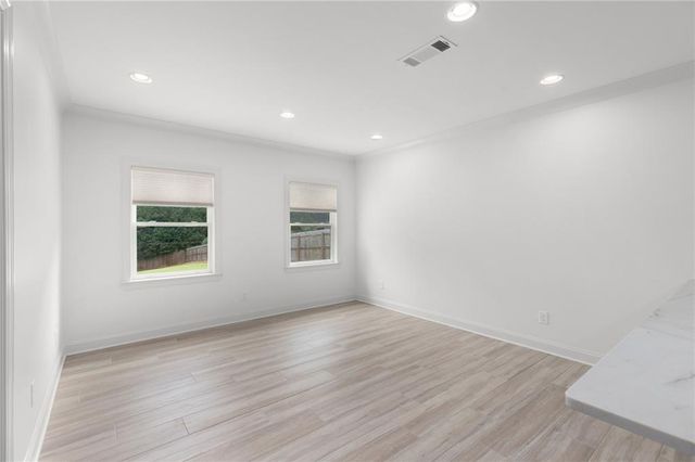4014 Pineridge Road SE, Smyrna, GA 30080