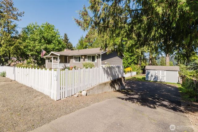 7530 Navajo Trail NE, Bremerton, WA 98311
