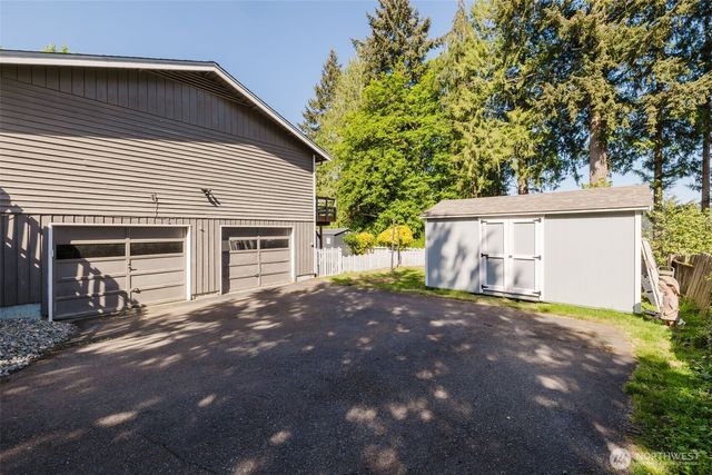 7530 Navajo Trail NE, Bremerton, WA 98311