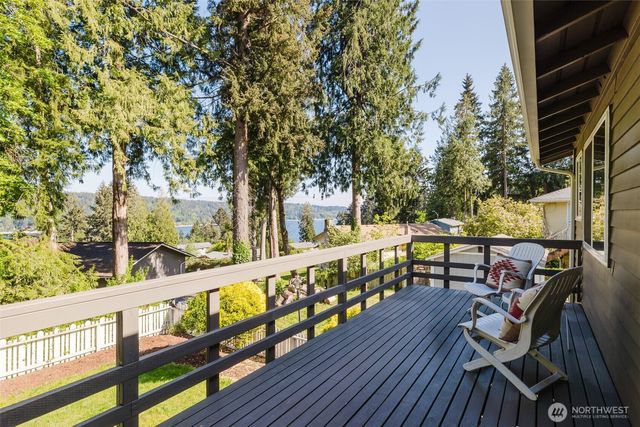 7530 Navajo Trail NE, Bremerton, WA 98311