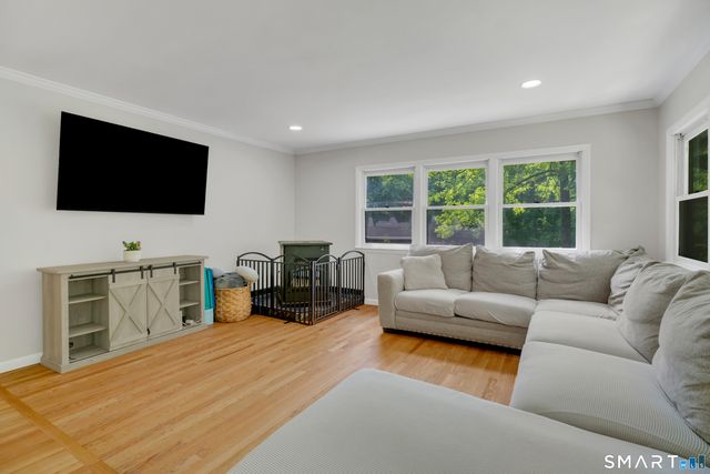 25 Obtuse Hill Road, Brookfield, CT 06804