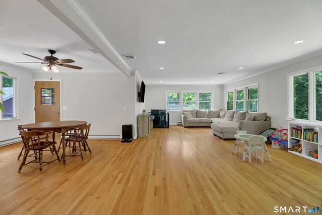 25 Obtuse Hill Road, Brookfield, CT 06804