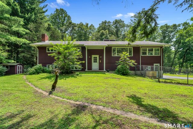 25 Obtuse Hill Road, Brookfield, CT 06804