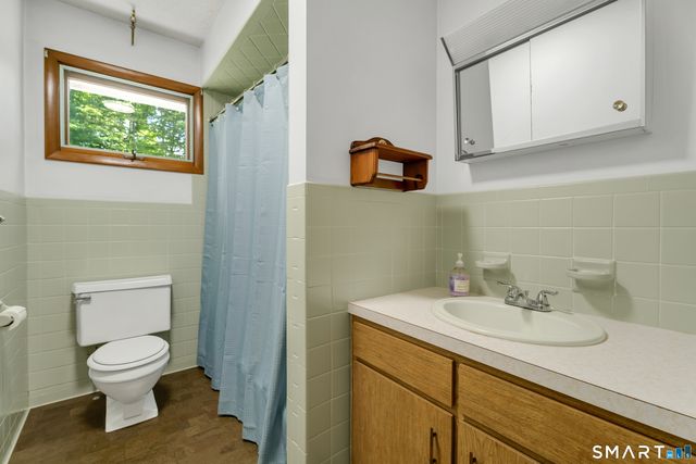 25 Obtuse Hill Road, Brookfield, CT 06804