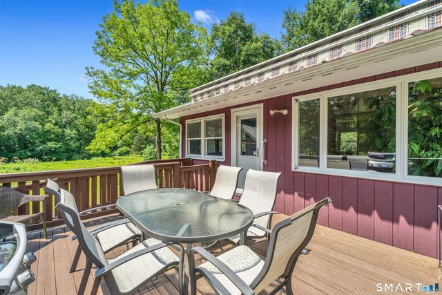 25 Obtuse Hill Road, Brookfield, CT 06804