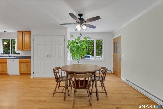 25 Obtuse Hill Road, Brookfield, CT 06804