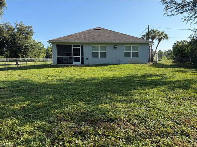 3440 27 th AVE NE, Naples, FL 34120