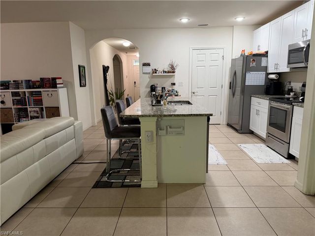 3440 27 th AVE NE, Naples, FL 34120
