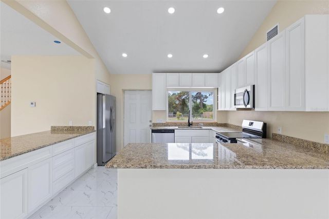 743 BAYSHORE DRIVE, Tarpon Springs, FL 34689
