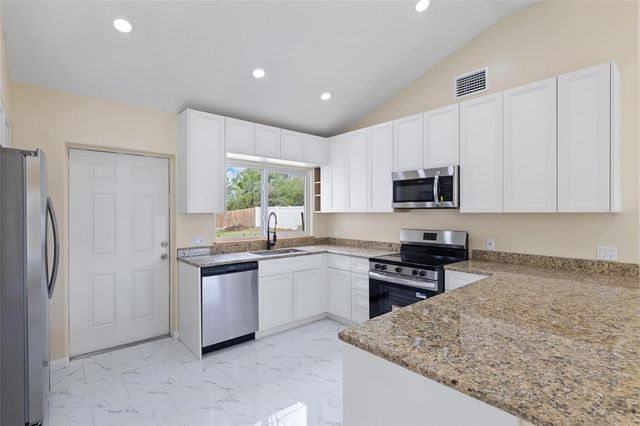 743 BAYSHORE DRIVE, Tarpon Springs, FL 34689