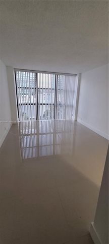 16909 N Bay Road 815, Sunny Isles Beach, FL 33160