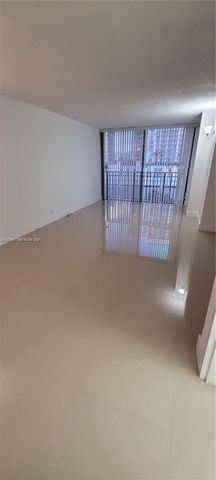 16909 N Bay Road 815, Sunny Isles Beach, FL 33160