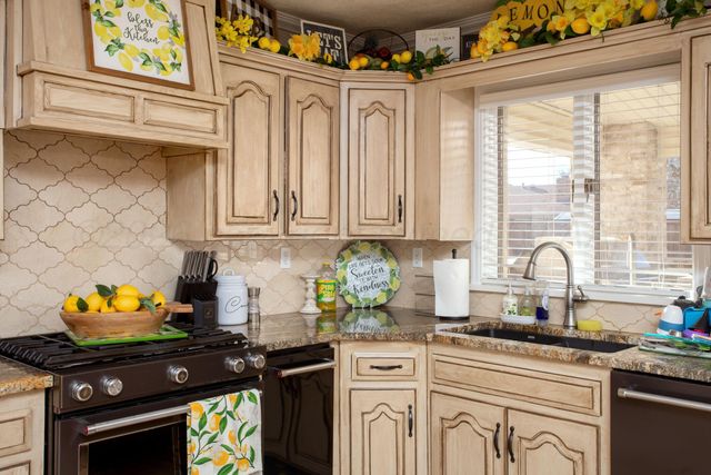 309 Bois D'Arc, Borger, TX 79007