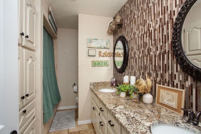 309 Bois D'Arc, Borger, TX 79007