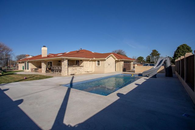 309 Bois D'Arc, Borger, TX 79007