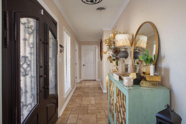 309 Bois D'Arc, Borger, TX 79007