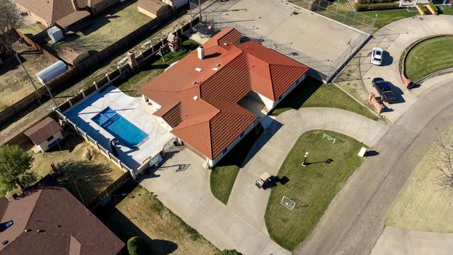 309 Bois D'Arc, Borger, TX 79007