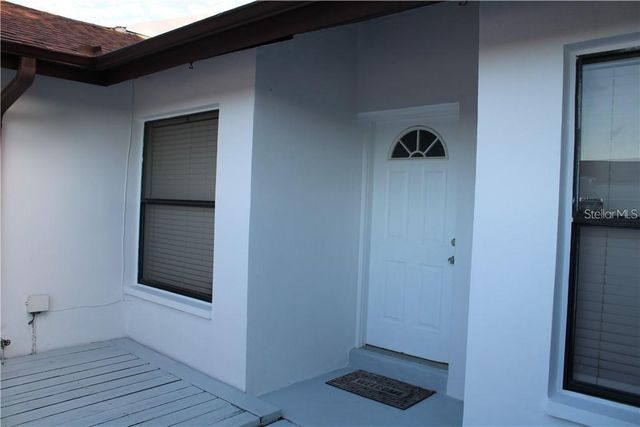 11401 WAVELAND WAY, Tampa, FL 33624