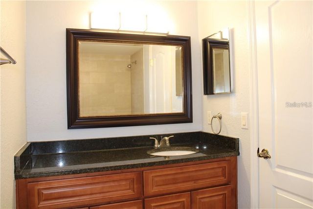 11401 WAVELAND WAY, Tampa, FL 33624