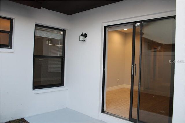 11401 WAVELAND WAY, Tampa, FL 33624