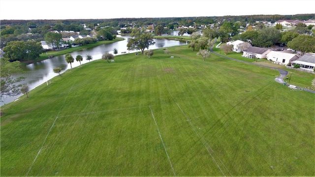 11401 WAVELAND WAY, Tampa, FL 33624