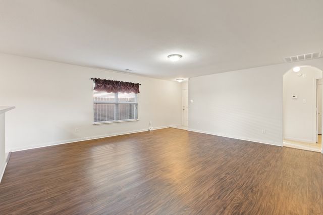 4801 Cedar Springs Drive, Fort Worth, TX 76179