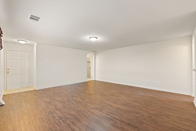 4801 Cedar Springs Drive, Fort Worth, TX 76179