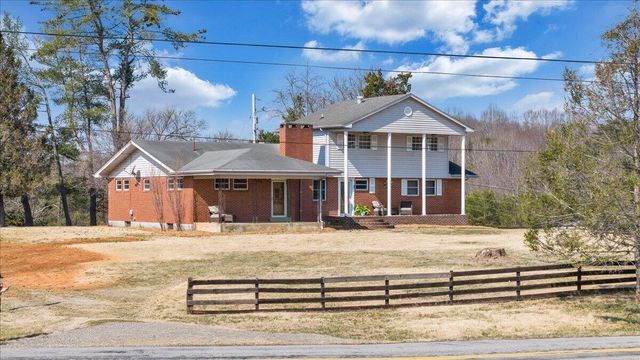 2555 Morgans Mill RD, Goodview, VA 24095