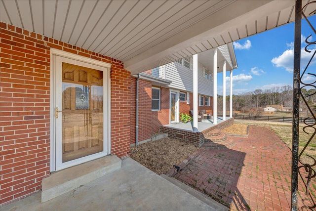 2555 Morgans Mill RD, Goodview, VA 24095