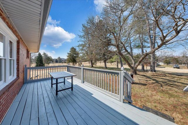 2555 Morgans Mill RD, Goodview, VA 24095