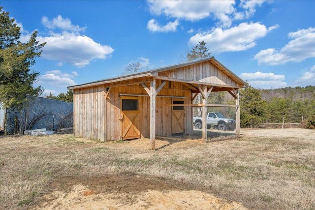 2555 Morgans Mill RD, Goodview, VA 24095